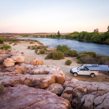 AN UNUSUAL SETUP AN UNUSUAL SETUP